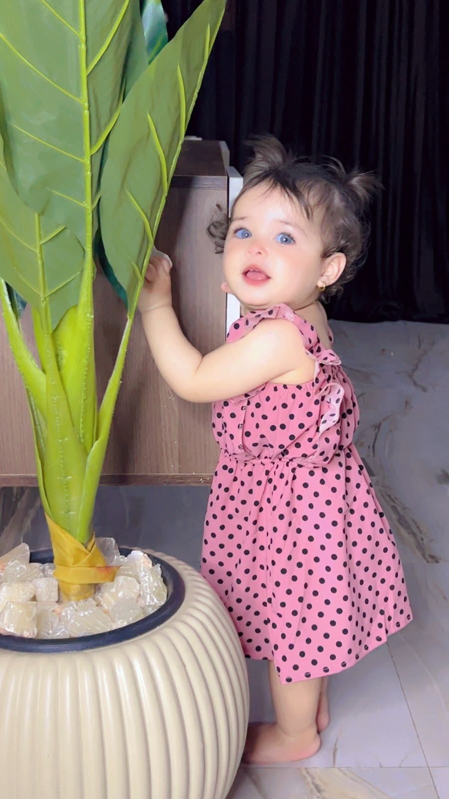 فستان حماله واحده