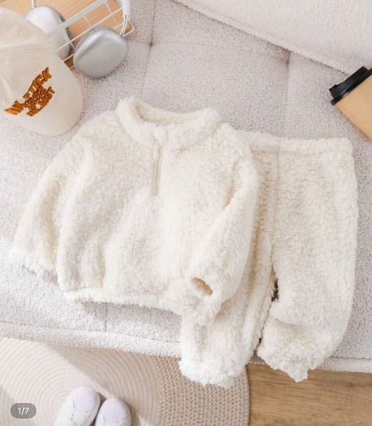 بيجامة بيبي فرو